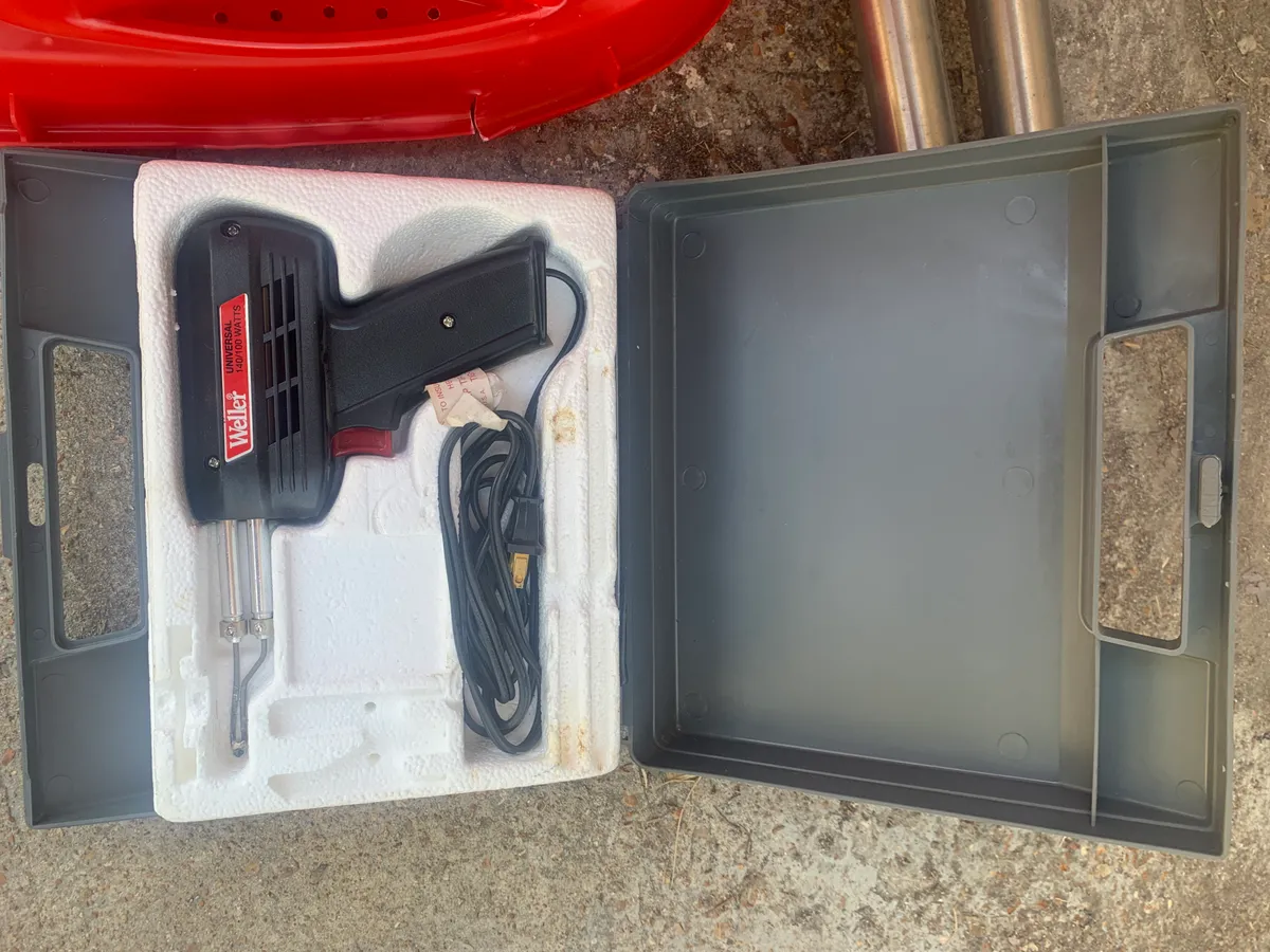 Weller Dual-Heat Soldering Gun Kit with Carrying Case