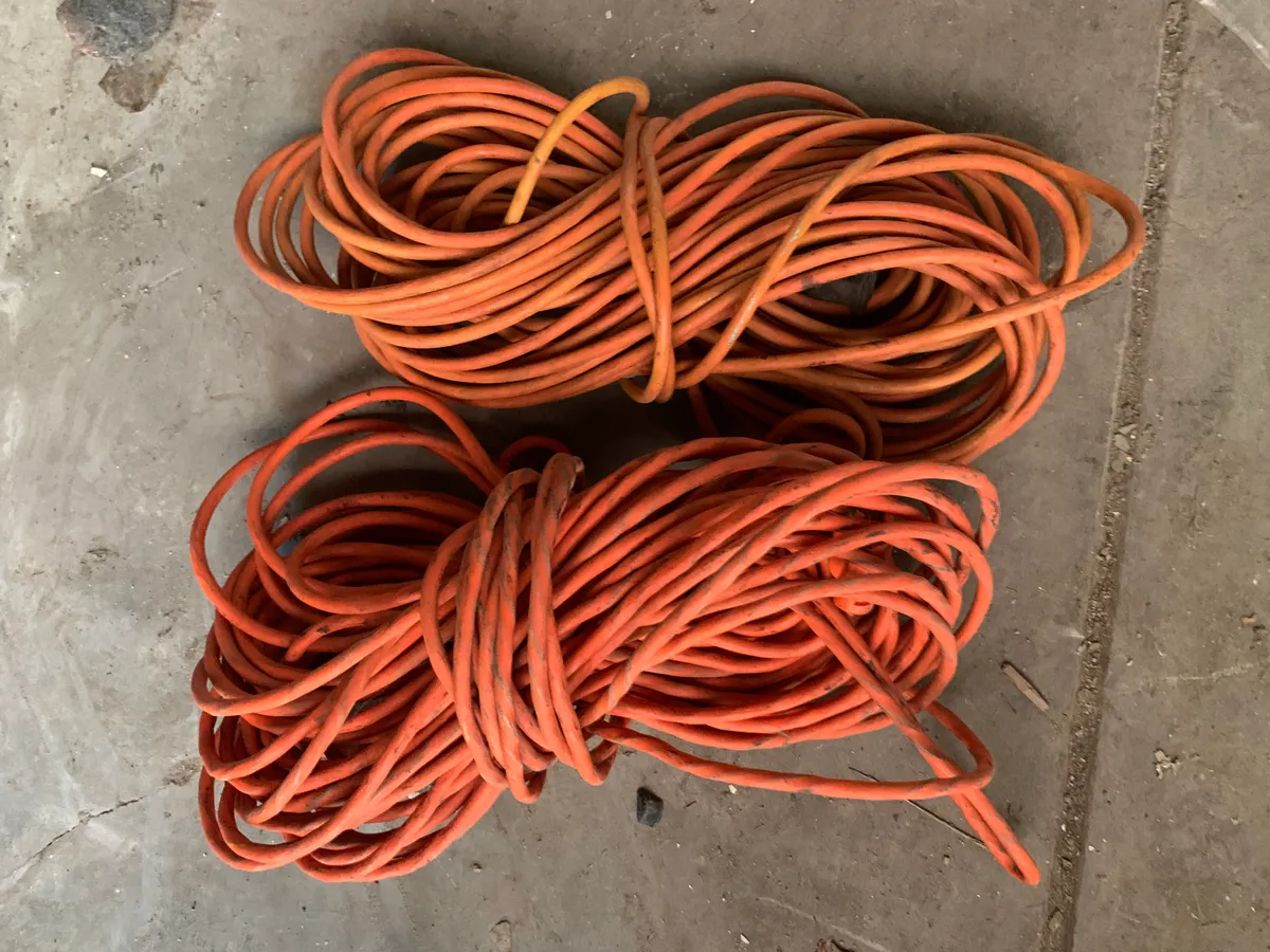 Long Extension Cords ~ Missing Plugs