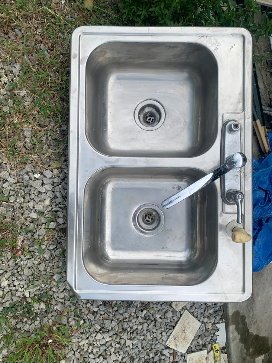 2 Bay Stainless Steel Sink